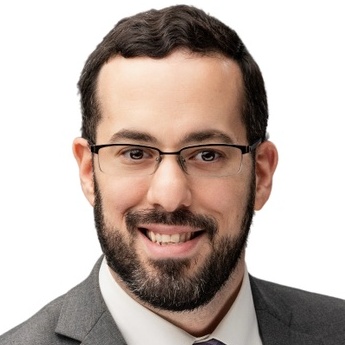 Ari G.